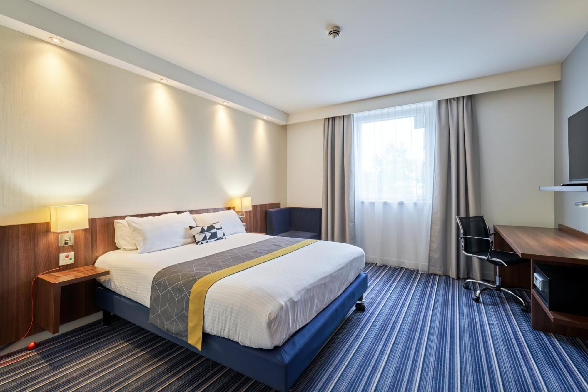 Hotel Express Centre By Ihg Straßburg