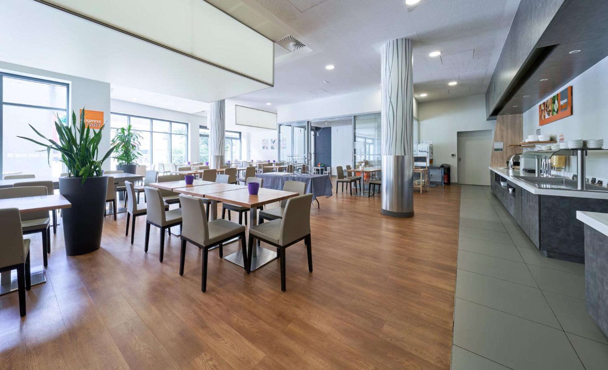 Express Centre By Ihg 3* Straßburg